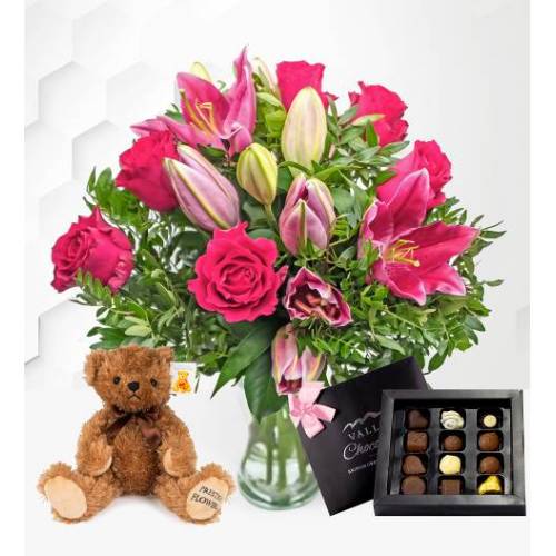 Produktbild von Rose and Lily – Free Chocs – Flower Delivery – Next Day Flower Delivery – Next Day Flowers – Send Flowers – Flowers By Post