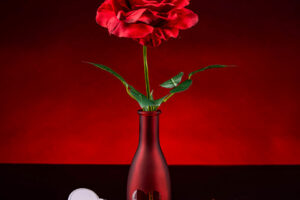 Produktbild von Prestige Hampers Silk Valentine’s Rose – Artificial Red Rose – Single Red Rose – Artificial Single Red Rose – Valentine’s Red Rose