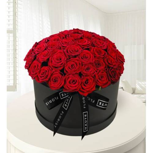 Produktbild von Grand Gesture – Luxury Red Roses – Roses in a Hat Box – Luxury Flowers – Luxury Roses – Hat Box Flowers