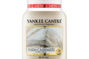 Bild von Yankee Candle Warm Cashmere scented candle Classic Large 623 g