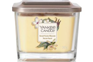Produktbild von Yankee Candle Elevation Sweet Nectar Blossom Medium Candle