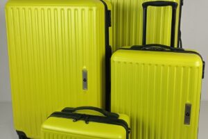 Produktbild von QUBEd Sequence Set of 4 Suitcases – Bright Yellow