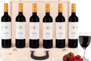Bild von Connoisseur’s Wine Case – Wine Hampers – Luxury Wine Hampers – Luxury Wine Hamper Delivery – Wine Gifts – Luxury Wine Gifts