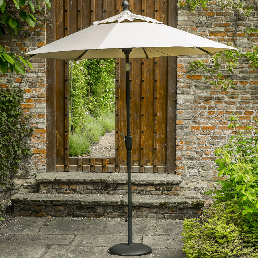 Produktbild von Garden Must Haves Elizabeth Parasol 2.2m   Taupe