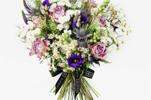 Bild von Haute Florist Graceful Beauty – Luxury Flowers – Luxury Bouquet – Wildflower Bouquet – Luxury Birthday Flowers – Haute Florist