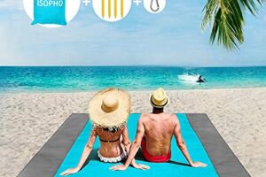 Bild von ISOPHO Beach Blanket Picnic Blanket, Extra Large 210 x 200cm/78.7*82.7IN Waterproof Sandproof Water Resistant Beach Mat with 4 Fixed Nails, Reinforced Edging for Beach, Camping, Hiking and Grass Trips