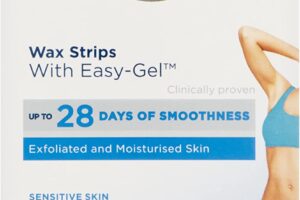 Produktbild von Veet Sensitive Bikini And Underarm Wax Strips, Hair Removal, Sensitive Skin, 30 Cold Wax Strips