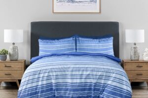 Produktbild von Sleepdown Textured Stripe Navy Blue White Soft Easy Care Cosy Reversible Duvet Cover Quilt Bedding Set with Pillowcases – Double (200cm x 200cm)
