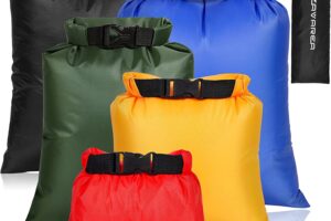 Produktbild von Waterproof Dry Bag Set, Lightweight Drybag Canoe Bags with 1.5L, 2.5L, 3.5, 4.5L, 6L Dry Sacks Waterproof Bags for Kayaking Rafting Boating Hiking Camping Travel Fishing Sea Swimming Boat Dry Bags