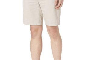 Produktbild von Amazon Essentials Men’s Chino Shorts