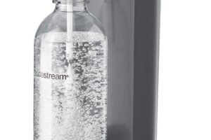 Bild von SodaStream Genesis Sparkling Water Maker Machine includes a 1 Litre Reusable BPA Free Water Bottle for Carbonating and 60 L CO2 Gas Cylinder – Black