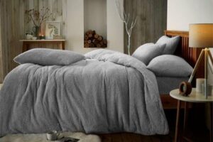 Produktbild von Teddy fleece luxury duvet cover bed set – Single – Silver