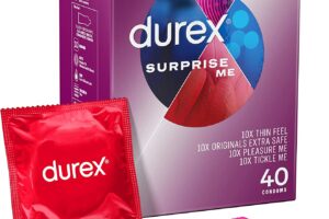 Produktbild von Durex Surprise Me Variety Condoms, 40 Condoms (1 Pack) (Packaging May Vary)