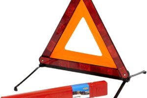 Produktbild von Ring RCT1360 CE Certified Emergency Warning Triangle for Roadside Use – Ideal for Driving in Europe