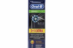 Bild von Oral-B – CrossAction Black Power Toothbrush Heads x 4 One Size  for Men and Women