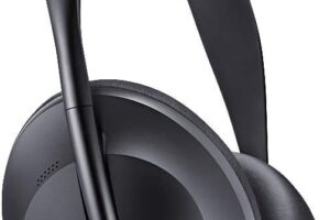 Bild von Bose Noise Cancelling Headphones 700 — Over Ear, Wireless Bluetooth Headphones with Built-In Microphone for Clear Calls & Alexa Voice Control, Black