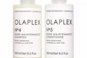 Bild von Olaplex – No.4 and No.5 Bond Maintenance Shampoo & Conditioner (2x 250ml)