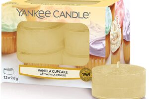 Produktbild von Yankee Candle Tea Light Scented Candles | Vanilla Cupcake | 12 Count