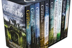 Bild von The Dr Ruth Galloway Mysteries By Elly Griffiths 10 Books Collection Set – Fiction – Paperback
