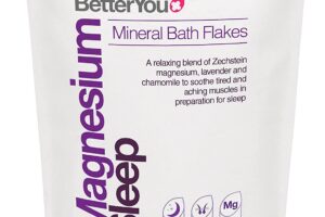 Produktbild von BetterYou Magnesium Sleep Mineral Bath Flakes | Zechstein Magnesium Infused with Lavender & Chamomile to Soothe Aching Muscles | Relaxing Essential Oils for Deep Sleep | 1kg