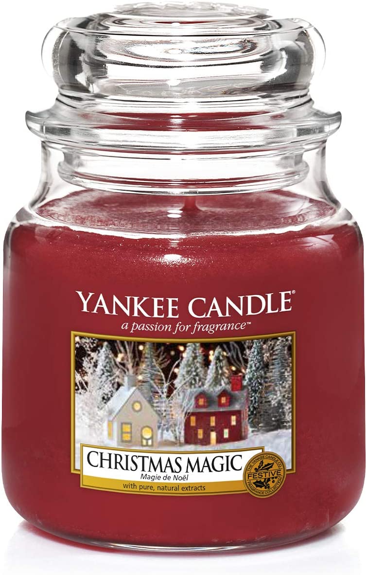 Bild von Yankee Candle Scented Candle | Christmas Magic Medium Jar Candle| Burn Time: Up to 75 Hours