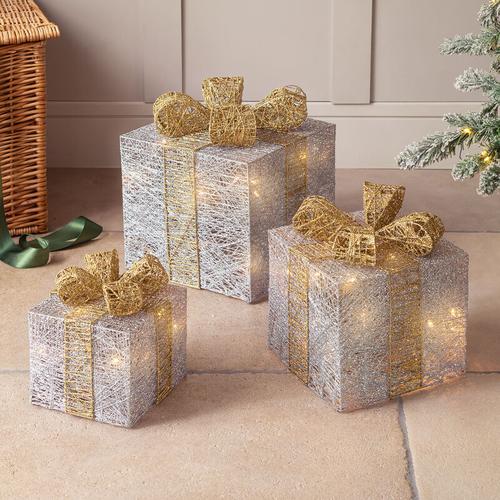 Bild von Christow – Set Of 3 Sparkly Cotton Light Up Christmas Parcels – Silver & Gold – Silver & Gold
