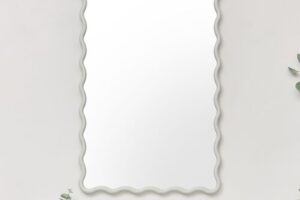 Produktbild von Taupe Grey Wave Framed Wall Mirror 90cm x 60cm Material: Mirrors