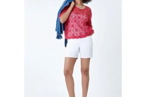 Produktbild von Roman Cotton Crochet T-Shirt in Red 22 female