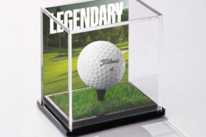 Bild von Display Champ The Vantage-UV Legendary Background Golf Ball Display Case – No