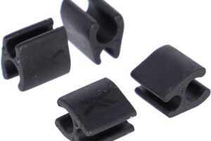 Produktbild von Sheath cable clips XLC BR-X121 Di 2.5 mm (x30) Noir 2.5 mm/4 mm Unisex