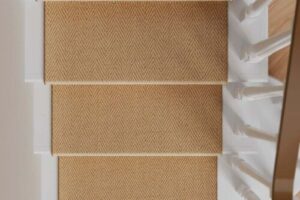 Bild von Light Jute Chevron Stair Carpet Runner – Juliette –