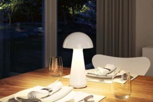 Bild von Paulmann – Onzo 2.6W LED Mobile Table Lamp with 3-Step Dim in White