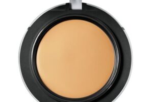 Bild von MAC Cosmetics Studio Fix Cream-to-Powder Foundation compact cream foundation shade NC25 10 g