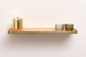 Produktbild von Gold & Peach Enamelled Metal Wall Shelf – 50cm Material: Home Decor & Accessories/Shelves & Storage