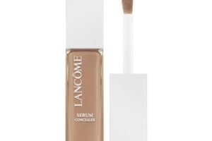 Produktbild von Lancôme Teint Idole Ultra Wear Care & Glow concealer with a brightening effect shade 325C 13 ml