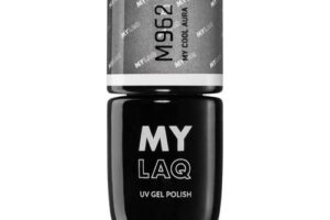 Produktbild von MYLAQ My Aura gel nail polish shade My Cool Aura 5 ml